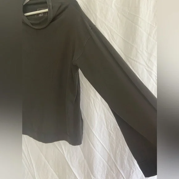 Free People We the Free Long Sleeve Cowl Neck Loose Fit Sweater Size XS - Picture 6 of 8